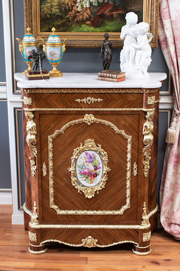 Laurent | フランスアンティーク家具