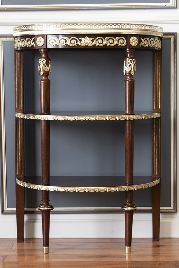 アンティーク家具.jpg アンティーク家具.jpg