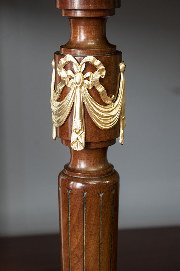 ブロンズドレープ.jpg ブロンズドレープ.jpg