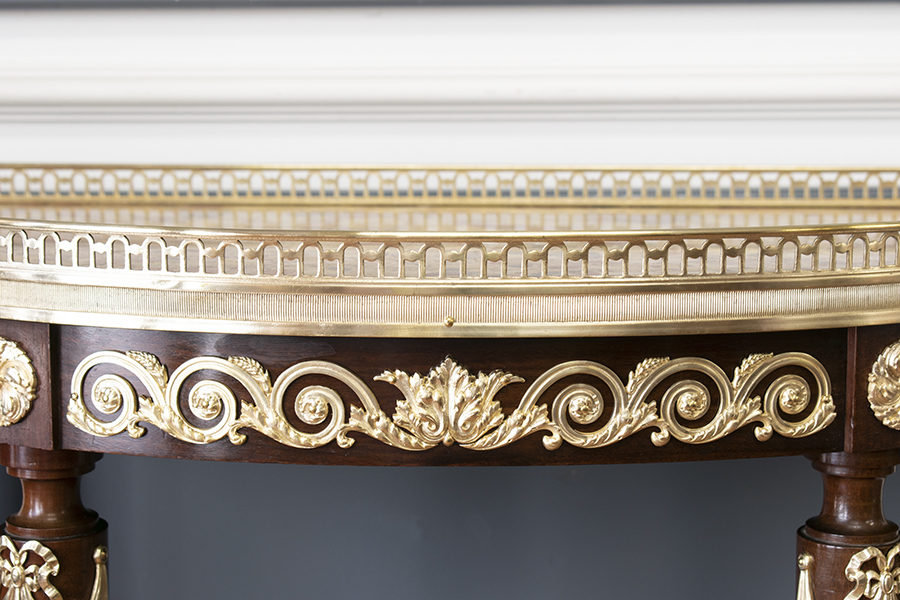 ルイ16世アンティークコンソールのブロンズ.jpg ルイ16世アンティークコンソールのブロンズ.jpg