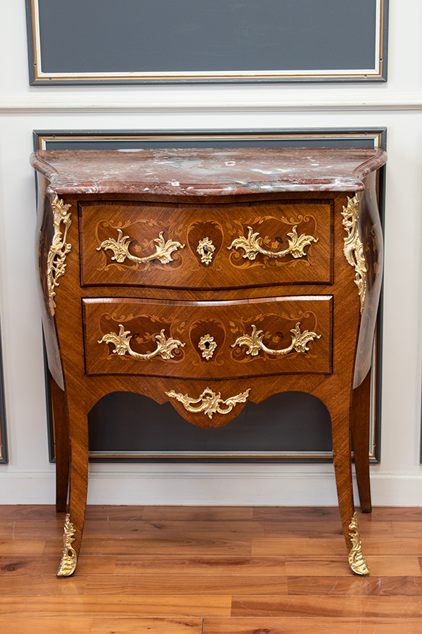 フランスアンティーク家具.jpg フランスアンティーク家具.jpg