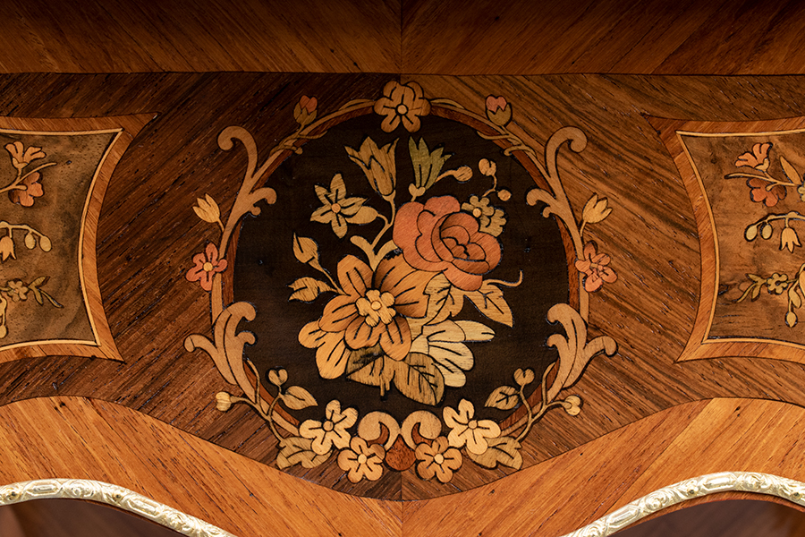 フロワー.jpg フロワー.jpg