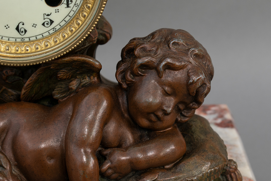 天使.jpg 天使.jpg